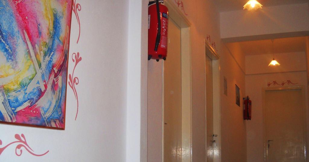 Magdalini Hotell Votsi  Exteriör bild