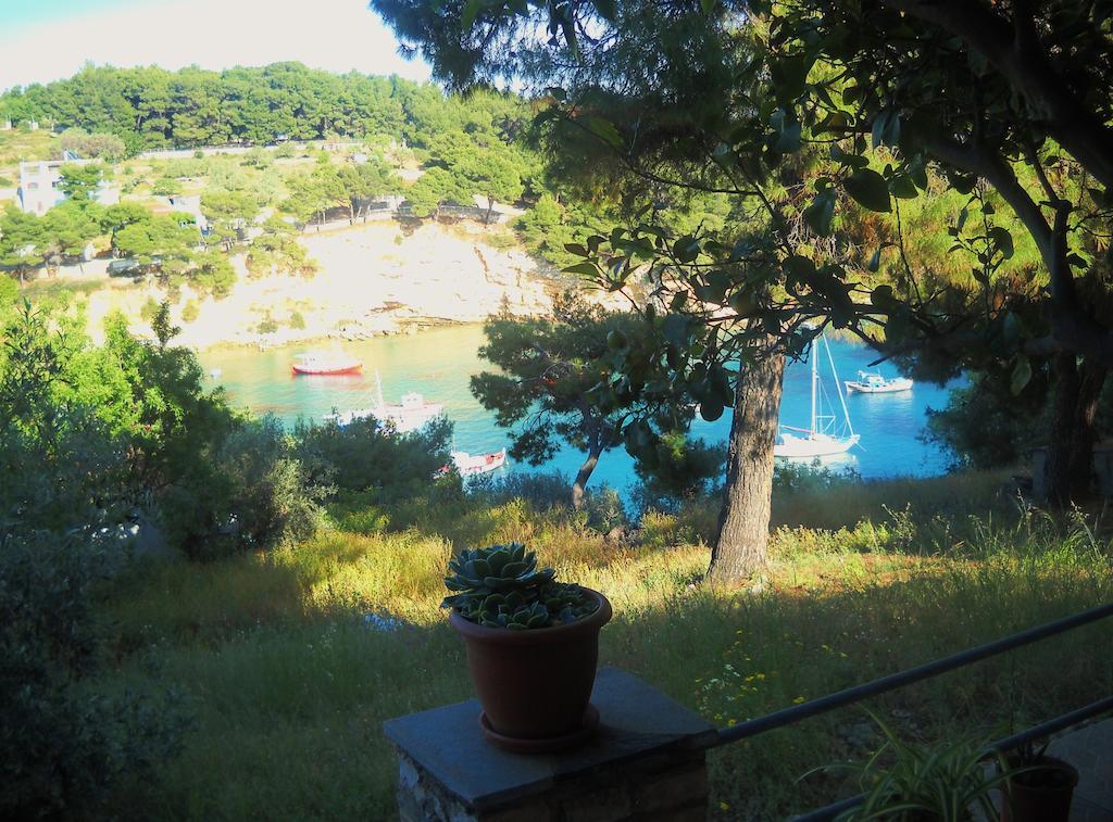 Magdalini Hotell Votsi  Exteriör bild